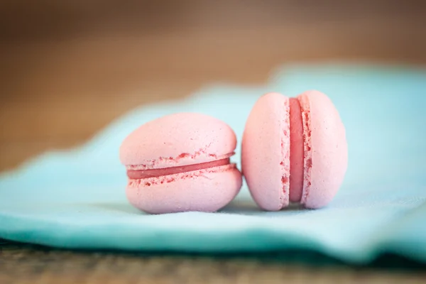 Strawberry pink macaron — Stock Photo, Image