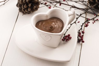 Sıcak çikolata ile Sevgililer günü kutlama