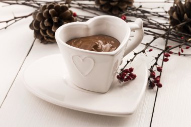 Sıcak çikolata ile Sevgililer günü kutlama