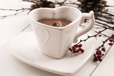 Sıcak çikolata ile Sevgililer günü kutlama