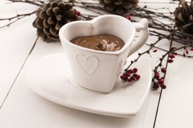 Sıcak çikolata ile Sevgililer günü kutlama