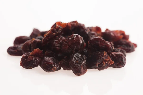 Cranberries secas em branco — Fotografia de Stock