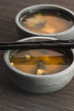 Japon miso çorbası.