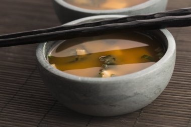 Japon miso çorbası.