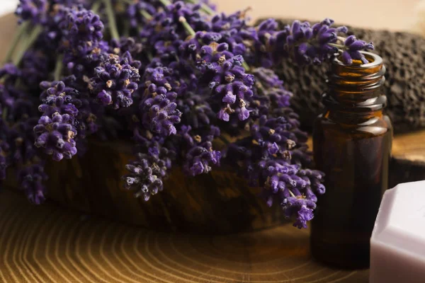 Itens de spa lavanda — Fotografia de Stock