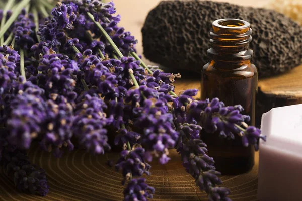 Wellnessartikel aus Lavendel — Stockfoto