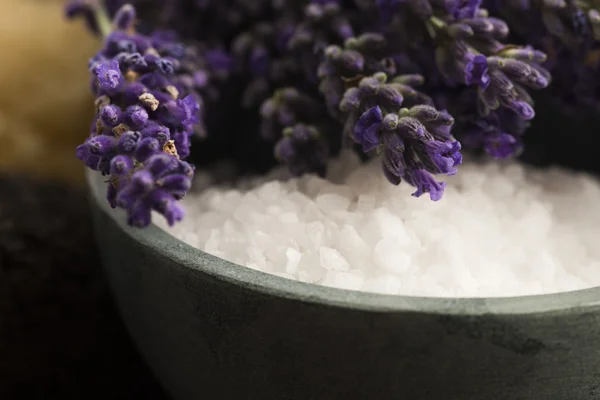 Itens de spa lavanda — Fotografia de Stock