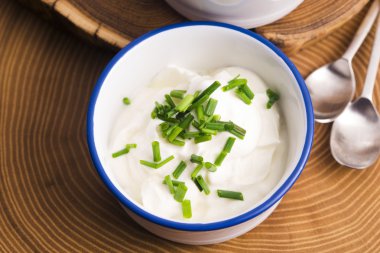 Frenk soğanlı süzme peynir