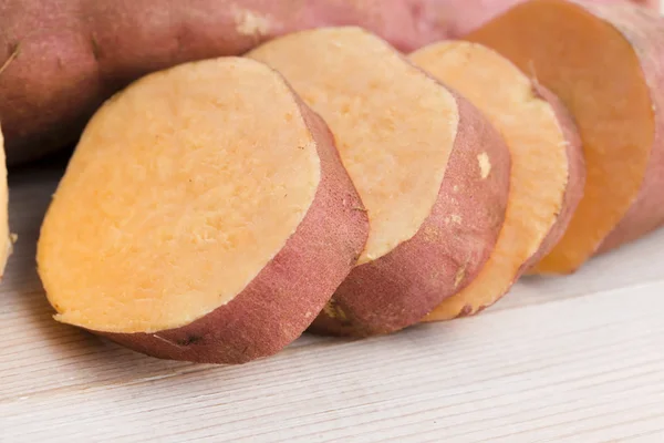 Fresh Organic Orange Sweet Potato — Stock Photo, Image