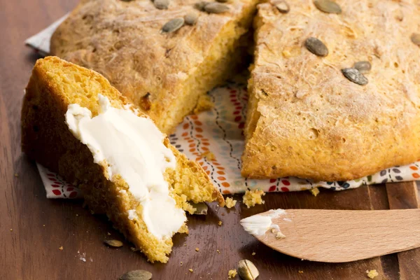 Homemade pumpkin bread — Stock Photo, Image