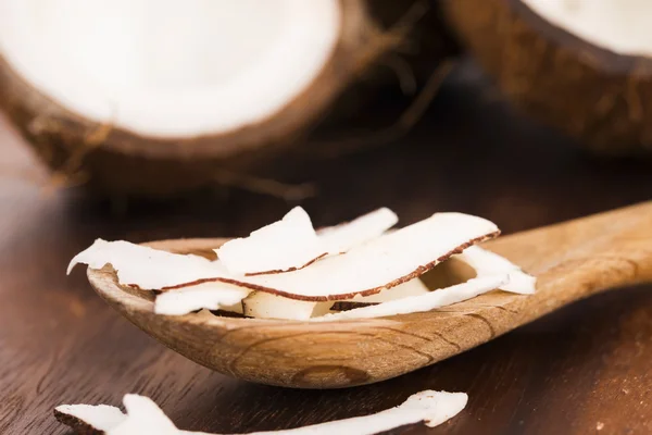 Gros plan sur la noix de coco tranchée — Photo