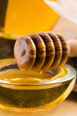 taze bal peteği ile