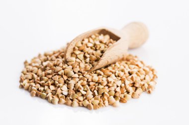 beyaz arkaplanda karabuğday