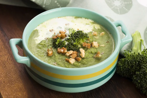 Broccoli cream soup on table — Stock Photo, Image