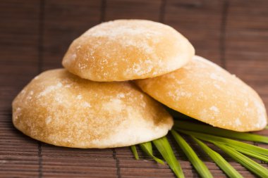 Jaggery veya palmiye gelen şeker