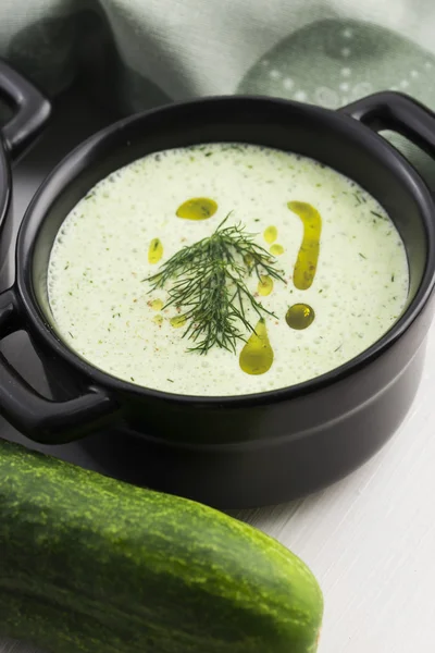 Tarator, sopa de leite azedo búlgaro — Fotografia de Stock