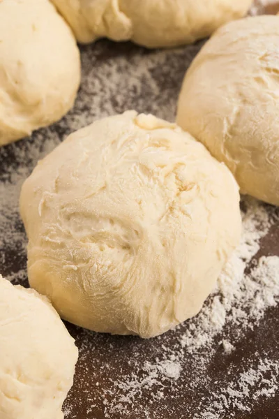 Fresh dough ready for baking — Stock Photo, Image