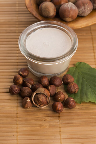 hazelnut milk