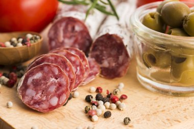 İspanyol domuz sosisi dilim