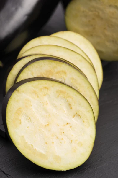 Eggplant slices — Stock Photo, Image