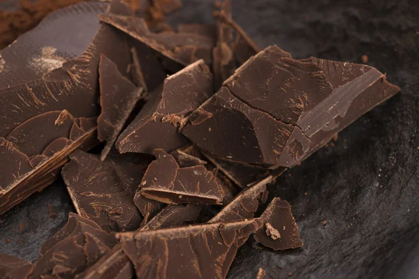 Chopped chocolate — Stock Photo, Image