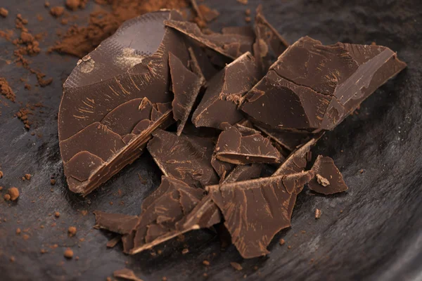 Chopped chocolate — Stock Photo, Image