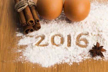 2016 un üzerinde yazıt