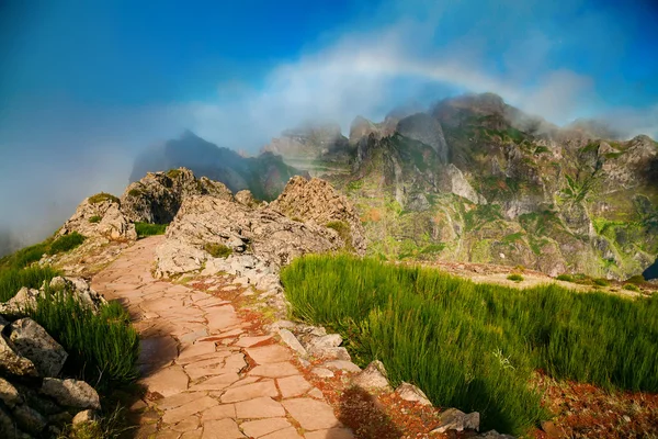 Footpath at the Pico do Arieiro — Stock Photo, Image