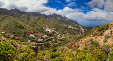 Taganana Köyü nün panoramik görünüm