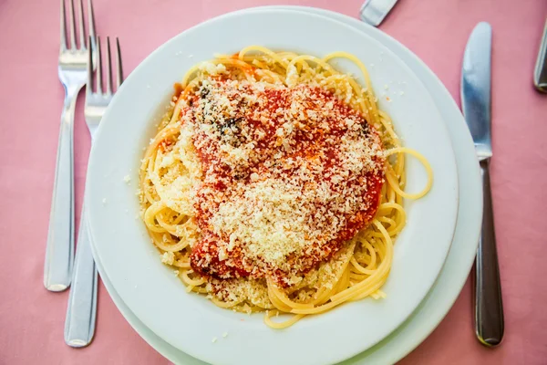 Spaghetti alla napolitana — Stock Photo, Image