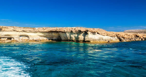 Θαλάσσια σπήλαια στην Αγία Νάπα, Κύπρος — Φωτογραφία Αρχείου