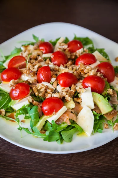 Fresh and rich salad — Stock Photo, Image