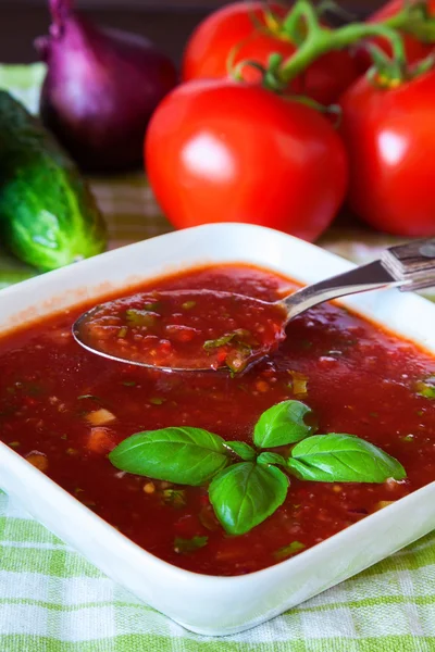 Gazpacho served with basil — Stock Photo, Image