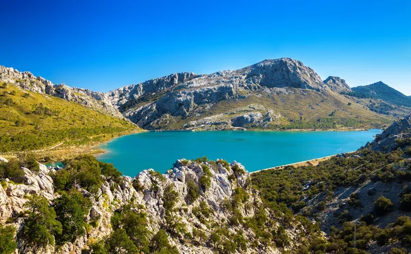 Cuber Lake auf Mallorca — Stockfoto