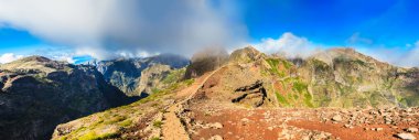 Şaşırtıcı panorama adlı Pico Arieiro