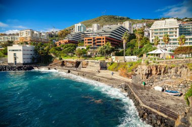 banyo karmaşık Lido Funchal yakınındaki beton beach