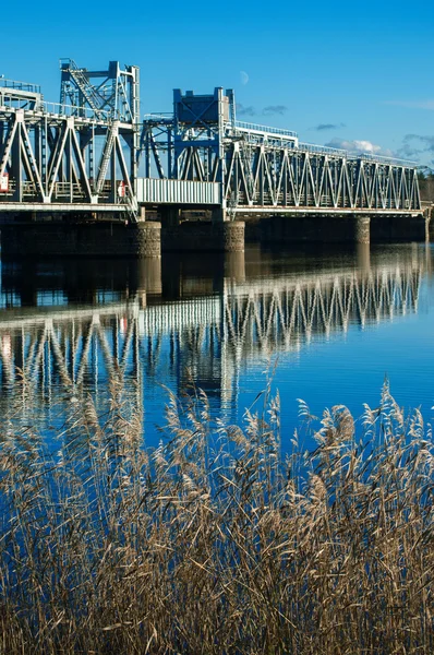 Eisenbahnstraßenbrücke — Stockfoto