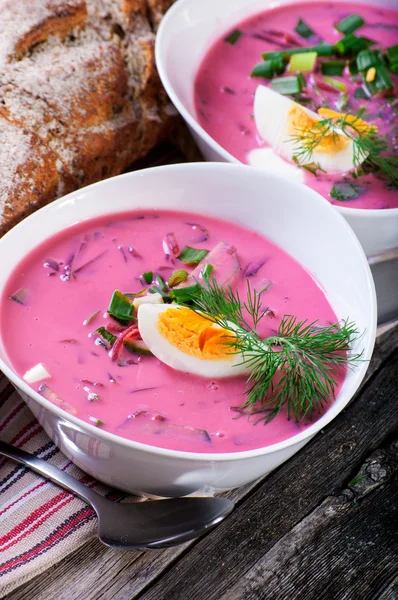 The beetroot soup with egg — Stock Photo, Image