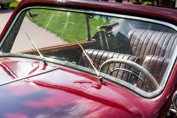 Vecchia Auto Rossa Epoca Mercedes — Foto Stock