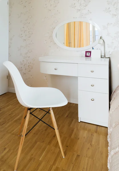 Interiores de dormitorio moderno — Foto de Stock