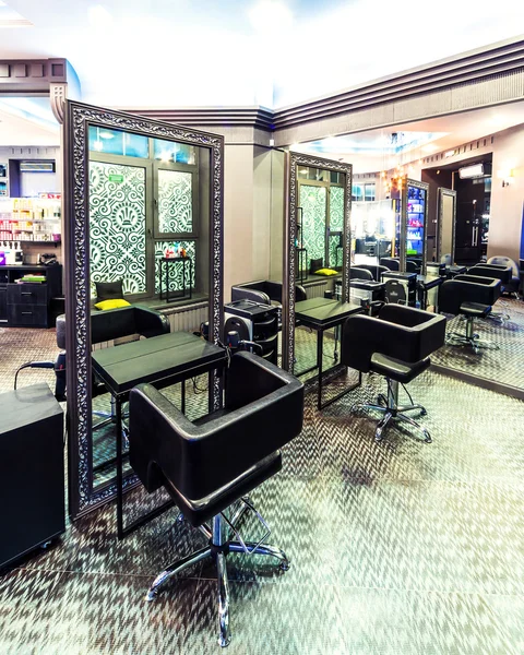 Interior of luxury beauty salon — Stock Photo, Image