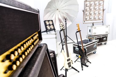 Stüdyo ışık ekipmanları.