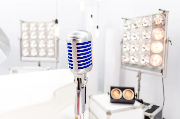 Retro styled microphone. Selective focus. — Stock Photo, Image