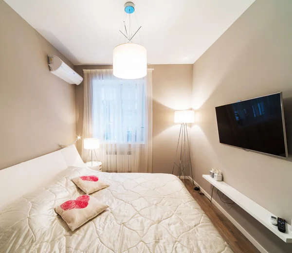 Diseño interior: Dormitorio moderno grande —  Fotos de Stock