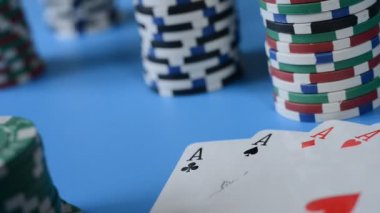 Kırmızı zar rolling
