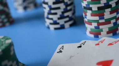 Kırmızı zar rolling