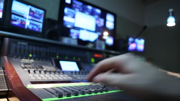 Hand on professional audio mixer — Stock Video
