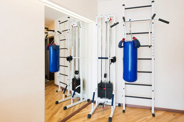 Privat gym hemma. — Stockfoto