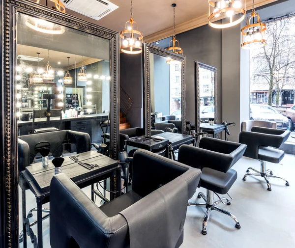 Interior of luxury beauty salon — Stock Photo, Image