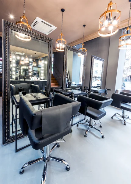 Interieur van luxe beauty salon — Stockfoto
